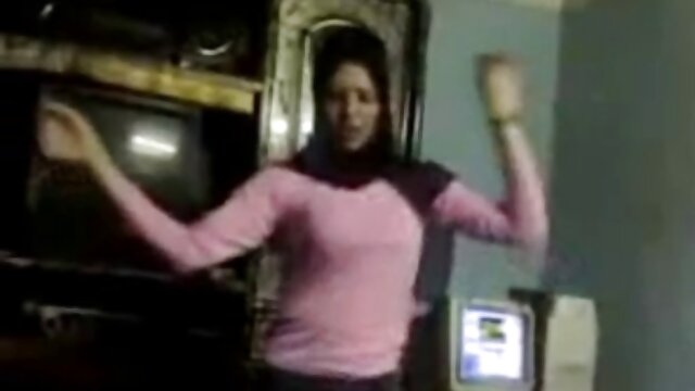 Cặp đôi hút và quái gái hàn quốc xxx trên cam